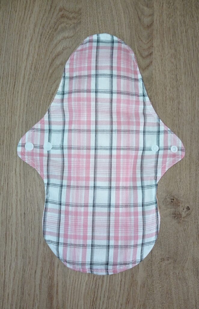 پد قاعدگی شب و ریزش ادرار سایز ۳